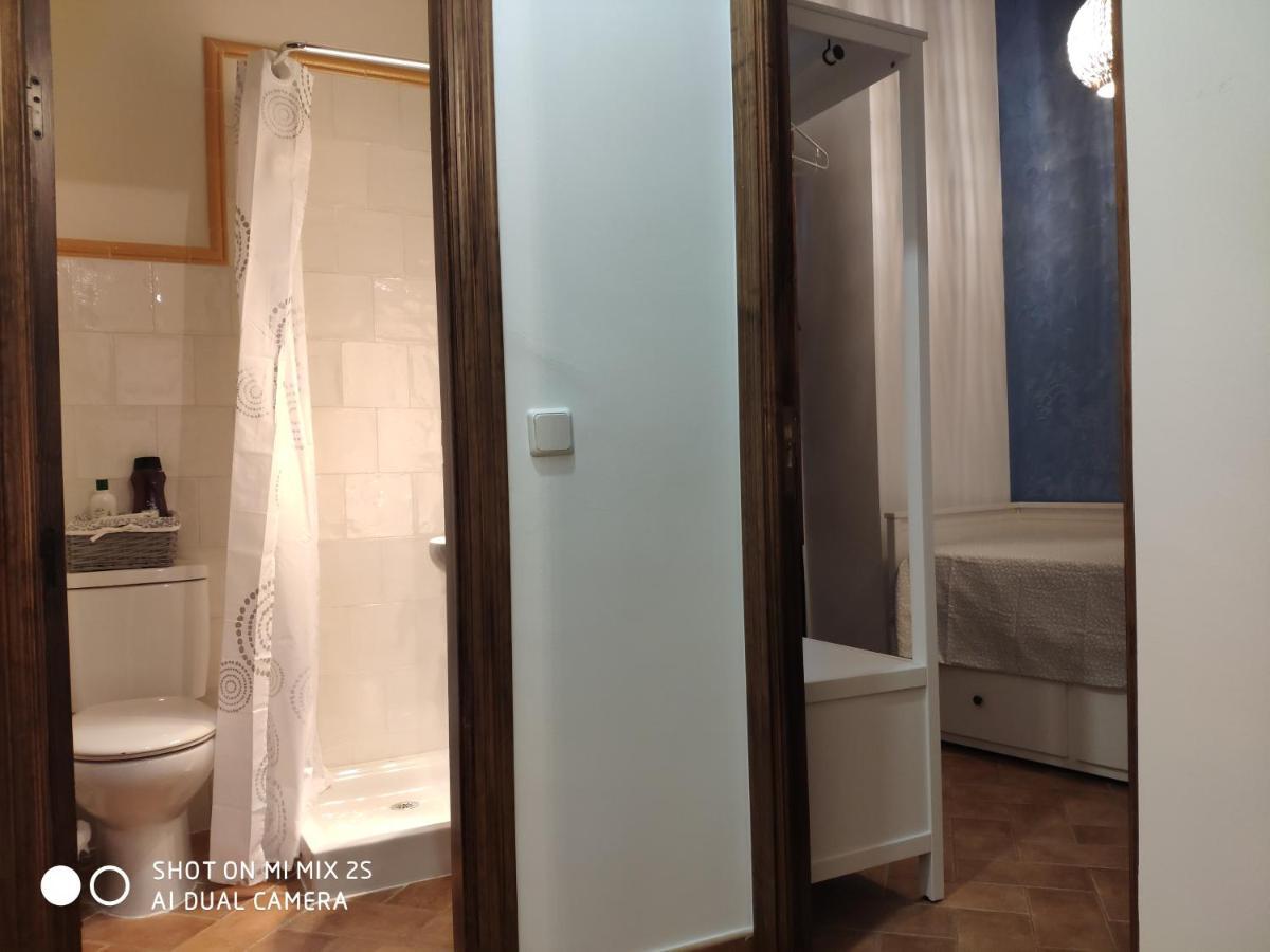 דירות קרמונה Casa En La Juderia מראה חיצוני תמונה